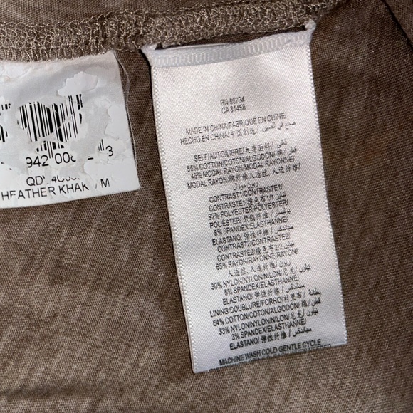 Like 🆕 BCBG MaxAzaria Asymmetrical Cardigan - Picture 7 of 12